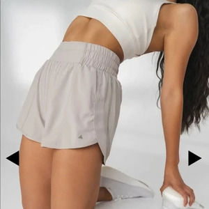 Balance Athletica Shorts XL Taupe Gray Breeze Workout High Rise Elastic Waist